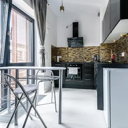 Oxygen Wronia - Browary Warszawskie - P&o Serviced *