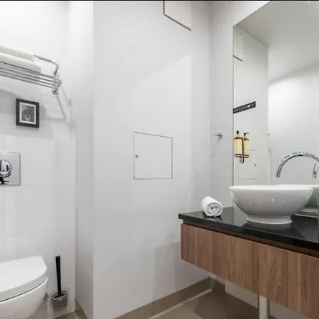 Oxygen Wronia - Browary Warszawskie - P&o Serviced * 华沙