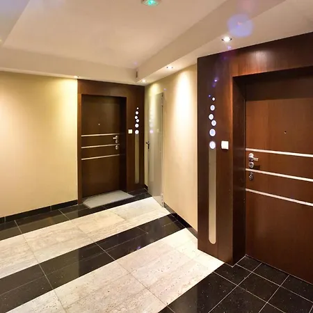 Oxygen Wronia - Browary Warszawskie - P&o Serviced