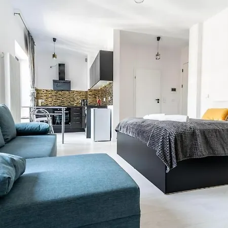 Oxygen Wronia - Browary Warszawskie - P&o Serviced *