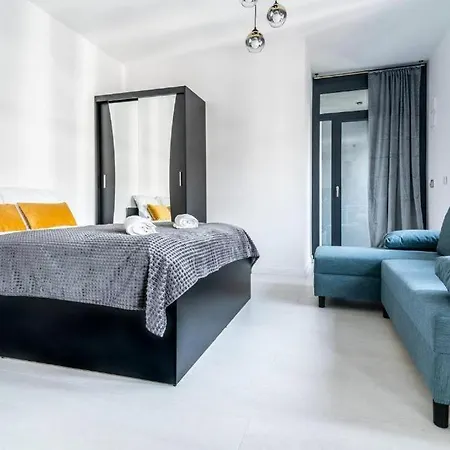 Oxygen Wronia - Browary Warszawskie - P&o Serviced * ורשה